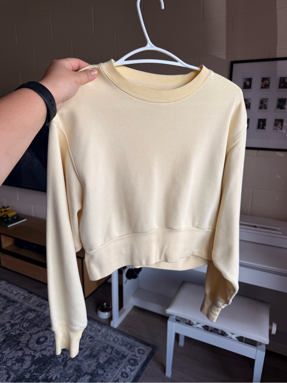 TNA Pale Yellow Cropped Crewneck Sweatshirt